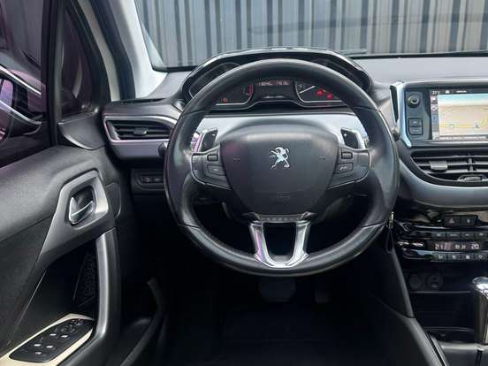 PEUGEOT-208-1.6 GRIFFE 16V FLEX 4P MANUAL PEUGEOT-208-2015
