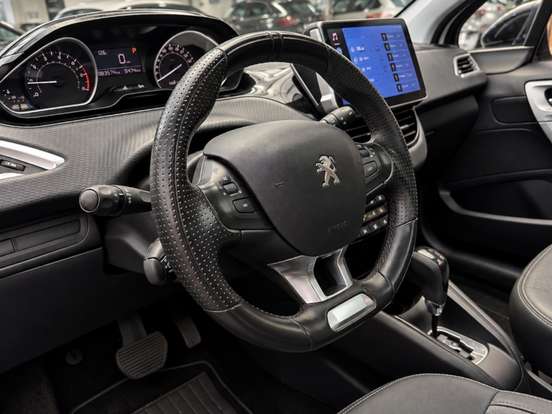 PEUGEOT-208-1.6 URBANTECH 16V FLEX 4P AUTOMÁTICO PEUGEOT-208-2017