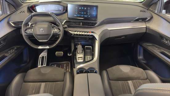 PEUGEOT-3008-2022