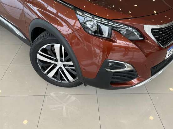 PEUGEOT-3008-2019