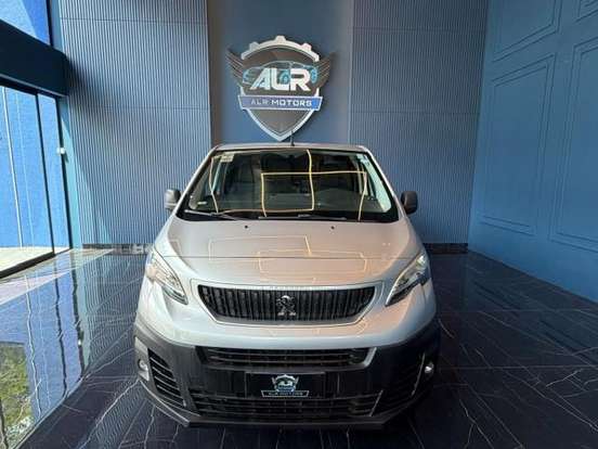 PEUGEOT-EXPERT-2019