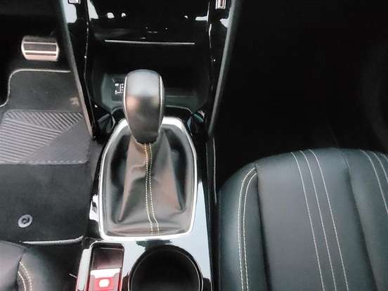 PEUGEOT-2008-1.0 TURBO 200 FLEX GT CVT PEUGEOT-2008-2024