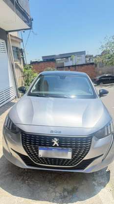 PEUGEOT-208-2022