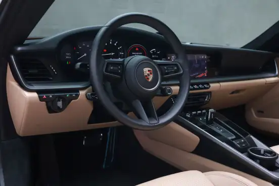 PORSCHE-911-2024