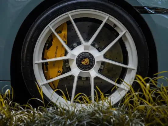 PORSCHE-911-3.6 24V H6 T-HYBRID CARRERA GTS PDK PORSCHE-911-2025