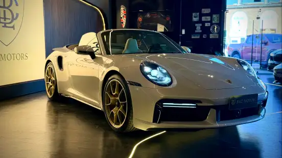 PORSCHE-911-2024