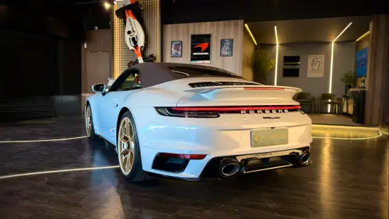 PORSCHE-911-2024