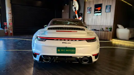 PORSCHE-911-2024