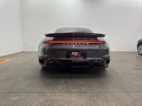 PORSCHE-911-2022