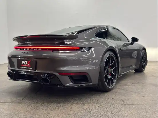 PORSCHE-911-2022