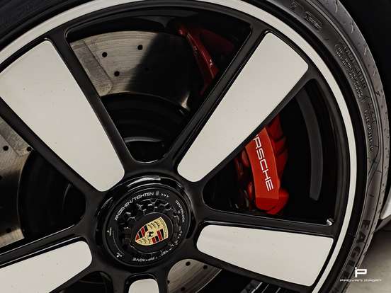 PORSCHE-911-3.0 24V H6 GASOLINA CARRERA 4 GTS PDK PORSCHE-911-2022