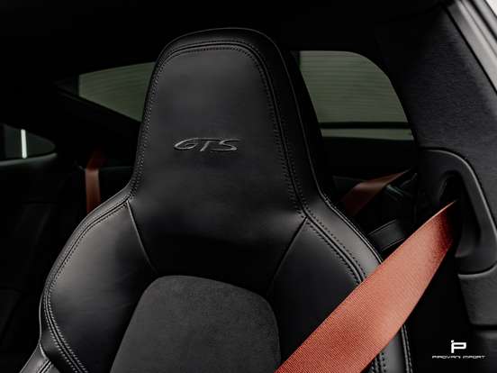 PORSCHE-911-3.0 24V H6 GASOLINA CARRERA 4 GTS PDK PORSCHE-911-2022
