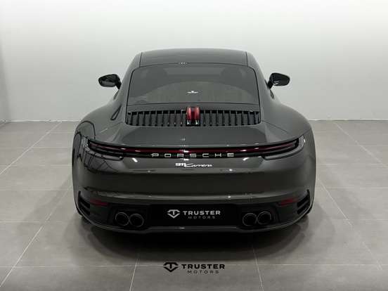 PORSCHE-911-2024