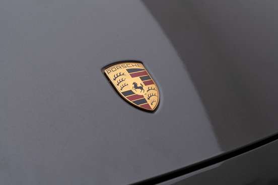 PORSCHE-911-2024