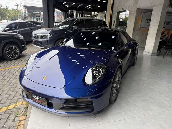 PORSCHE-911-2024