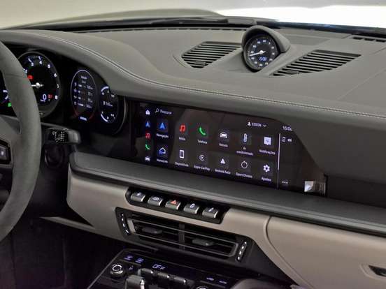 PORSCHE-911-2023