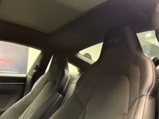 PORSCHE-911-3.6 24V H6 T-HYBRID CARRERA GTS PDK PORSCHE-911-2025