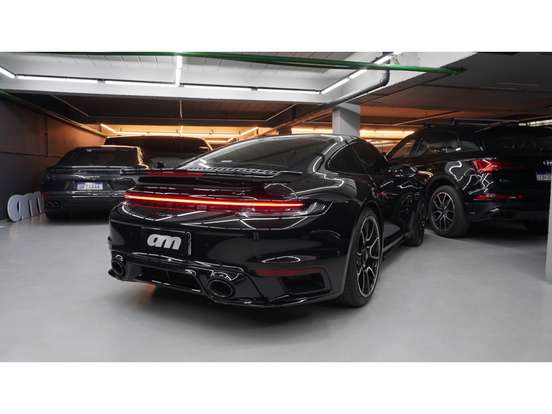PORSCHE-911-2022