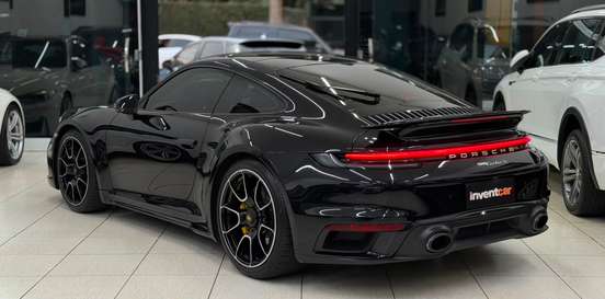 PORSCHE-911-2021