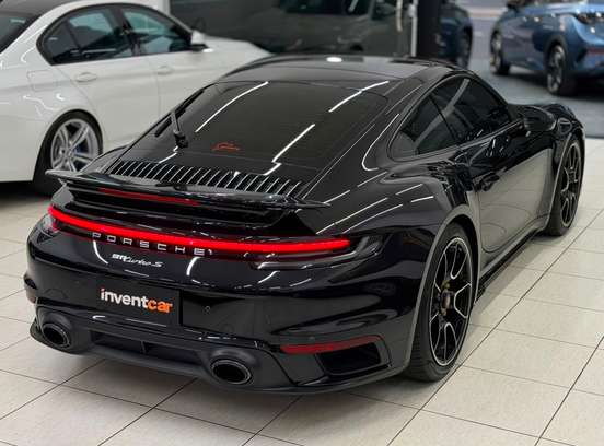 PORSCHE-911-2021