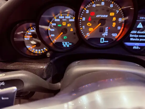 PORSCHE-911-2016