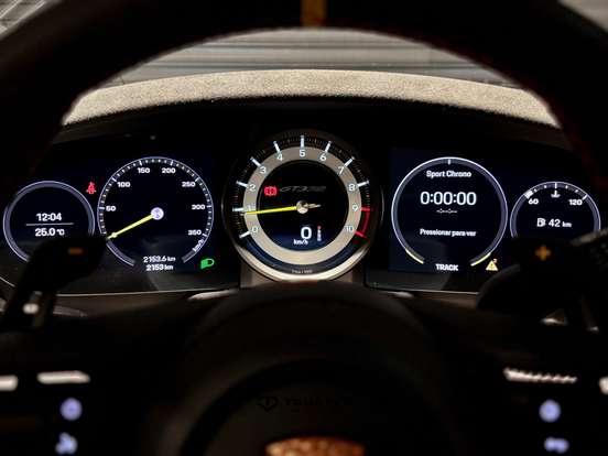 PORSCHE-911-2023