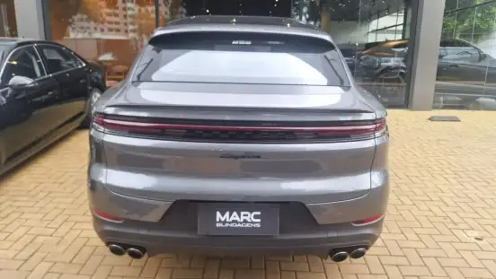 PORSCHE-CAYENNE-2025