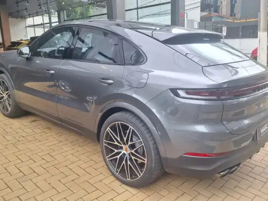 PORSCHE-CAYENNE-3.0 V6 E-HYBRID COUPÉ AWD TIPTRONIC S PORSCHE-CAYENNE-2025