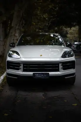 PORSCHE-CAYENNE-2026