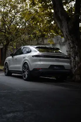 PORSCHE-CAYENNE-2026