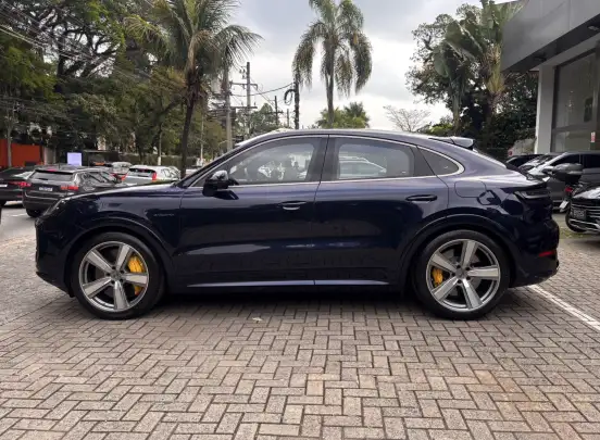 PORSCHE-CAYENNE-2025