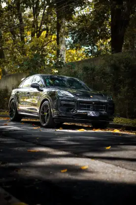 PORSCHE-CAYENNE-2024