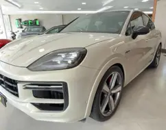 PORSCHE CAYENNE 4.0 V8 E-HYBRID TURBO COUPÉ AWD TIPTRONIC S PORSCHE CAYENNE 4.0 V8 E-HYBRID TURBO COUPÉ AWD TIPTRONIC S