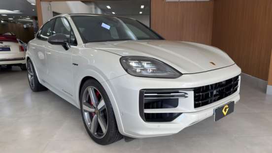 PORSCHE-CAYENNE-2024