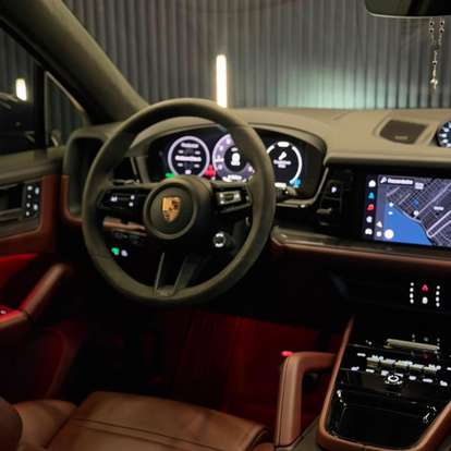 PORSCHE-CAYENNE-2025