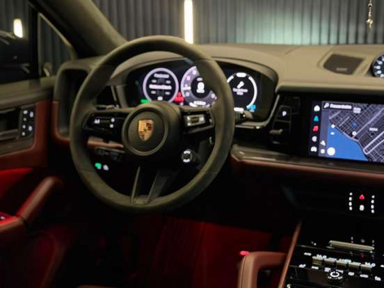 PORSCHE-CAYENNE-4.0 V8 GASOLINA GTS COUPÉ AWD TIPTRONIC S PORSCHE-CAYENNE-2025