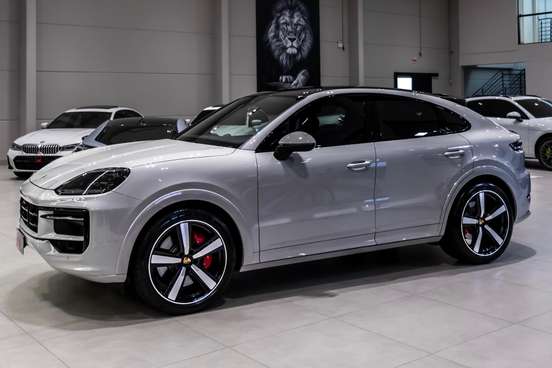 PORSCHE-CAYENNE-2024