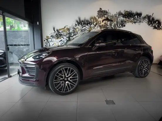 PORSCHE-MACAN-2023