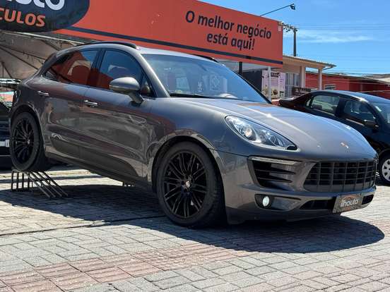 PORSCHE-MACAN-2014