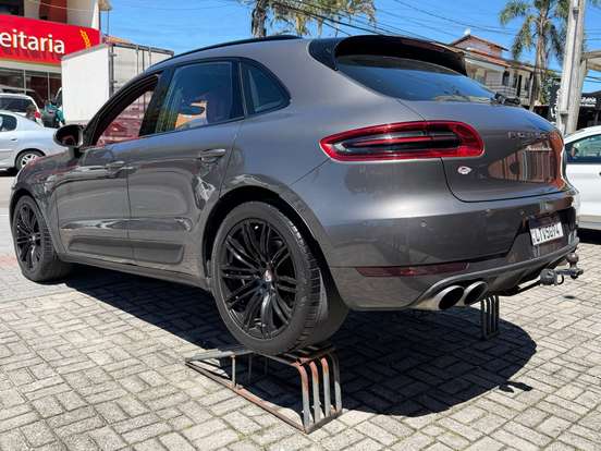 PORSCHE-MACAN-3.0 S 24V V6 GASOLINA 4P AUTOMÁTICO PORSCHE-MACAN-2014