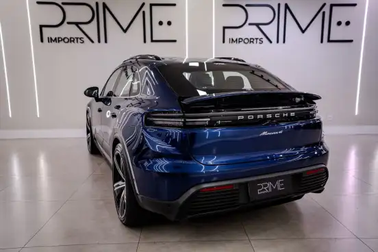 PORSCHE-MACAN-2025