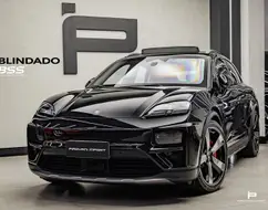 PORSCHE MACAN TURBO ELÉTRICO PORSCHE MACAN TURBO ELÉTRICO