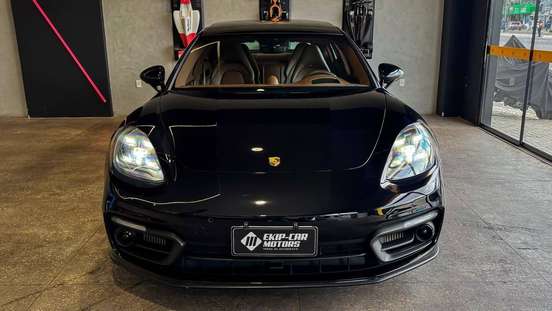 PORSCHE-PANAMERA-2023