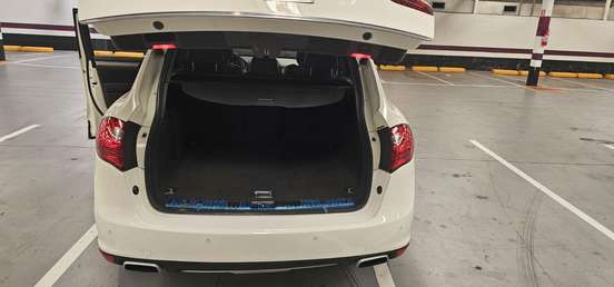 PORSCHE-CAYENNE-2011