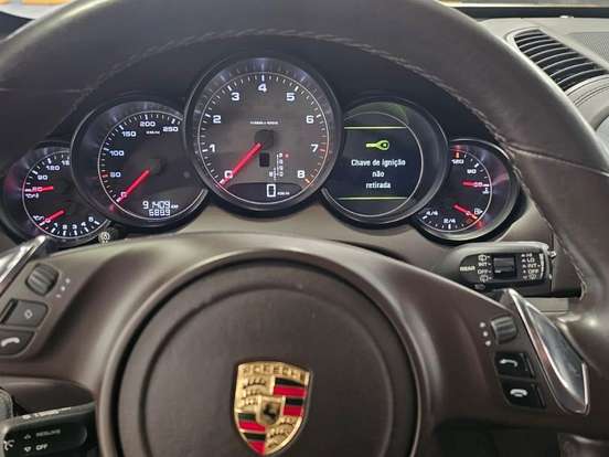 PORSCHE-CAYENNE-4.8 S 4X4 V8 32V GASOLINA 4P TIPTRONIC PORSCHE-CAYENNE-2011