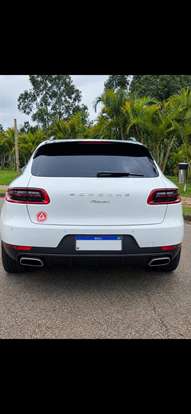 PORSCHE-MACAN-2017
