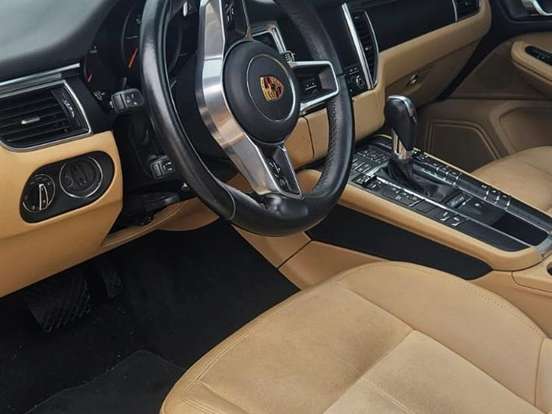 PORSCHE-MACAN-2.0 16V GASOLINA 4P AUTOMÁTICO PORSCHE-MACAN-2017
