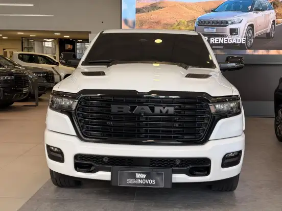 RAM-1500-3.0 HURRICANE 6 BITURBO GASOLINA LARAMIE NIGHT EDITION CD 4X4 AUTOMÁTICO RAM-1500-2024