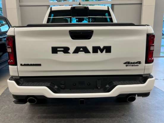 RAM-1500-3.0 HURRICANE 6 BITURBO GASOLINA LARAMIE NIGHT EDITION CD 4X4 AUTOMÁTICO RAM-1500-2026