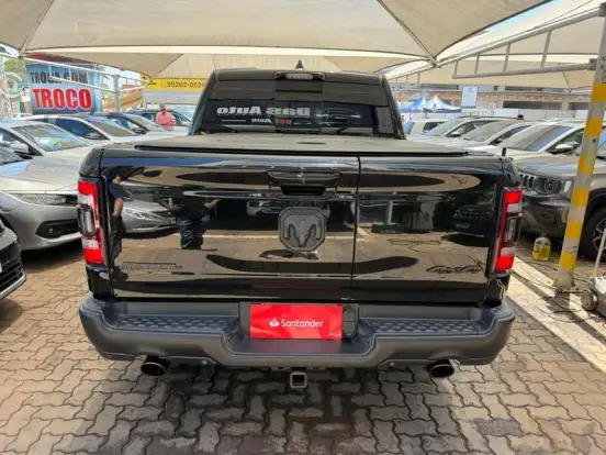 RAM-1500-5.7 V8 GASOLINA REBEL CD 4X4 AUTOMÁTICO RAM-1500-2024